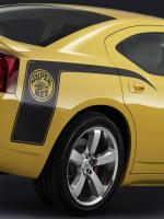 Dodge Charger SRT8 Super Bee 2007 года